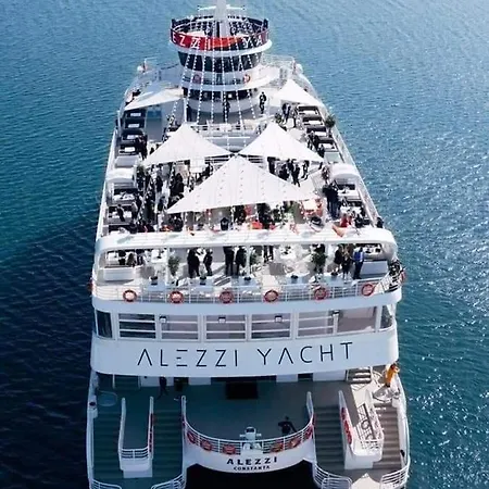 Iriny Spa&pool By Alezzi *