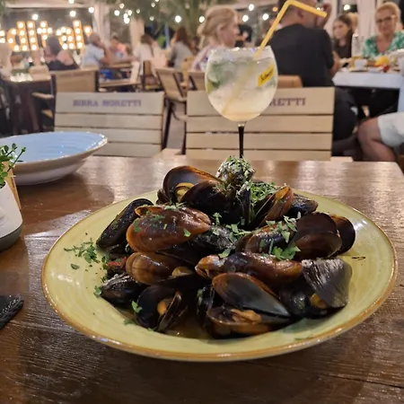 Iriny Spa&pool By Alezzi