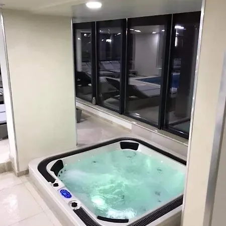 Apartment Iriny Spa&pool By Alezzi